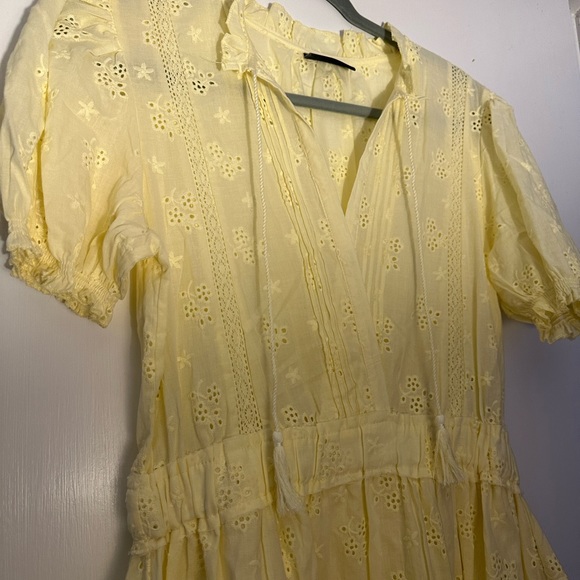 NWOT Vici Yellow dress size Large - Picture 4 of 4